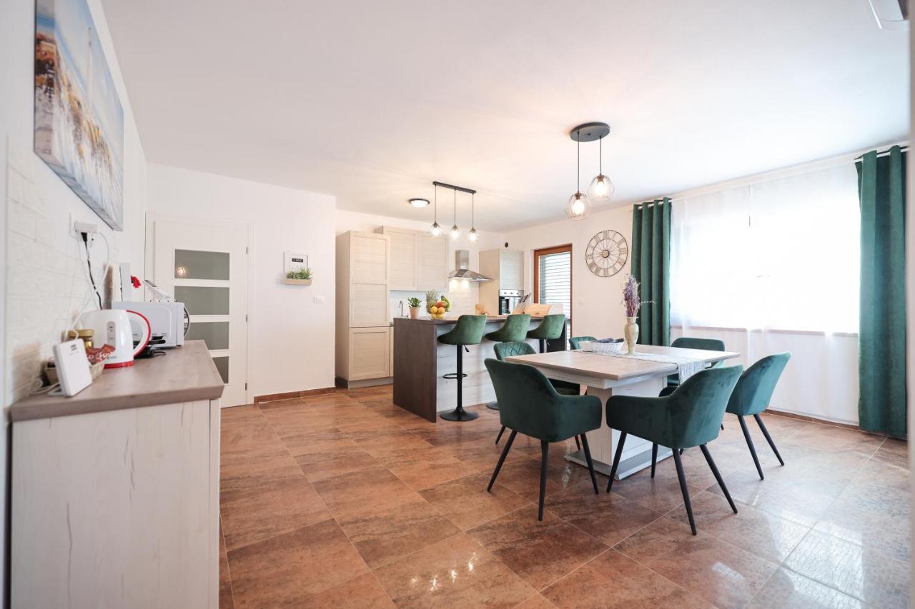 Apartment Blue Anchor Zadar Ngoại thất bức ảnh